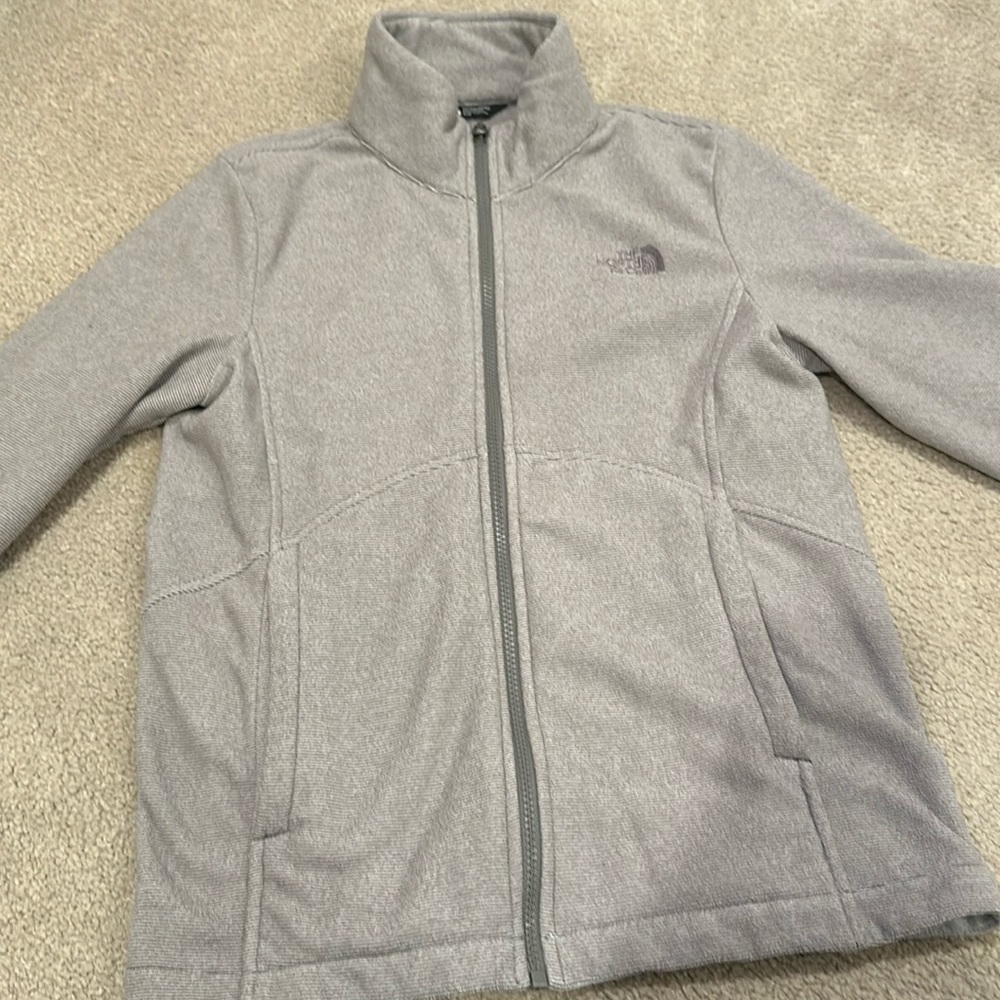 women’s north face fleece zip up
